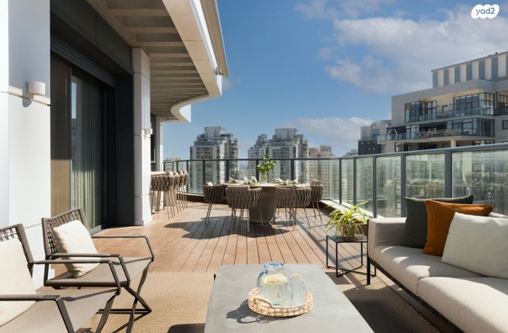 גג/ פנטהאוז, נתן יונתן, עיר ימים, נתניה