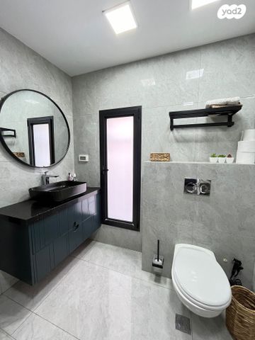 בית פרטי/ קוטג', שאר העיר, עומר