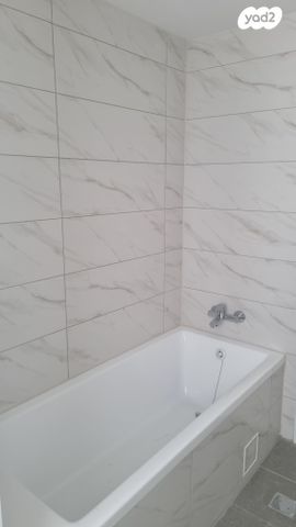 דירה, יצחק שמיר, רמת הדר, גבעת שמואל