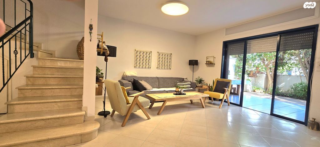 בית פרטי/ קוטג', משעול היהלום, בן גוריון, חולון