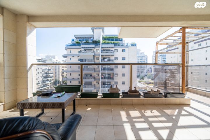 דירה, וייצמן 34, כפר גנים ג, פתח תקווה