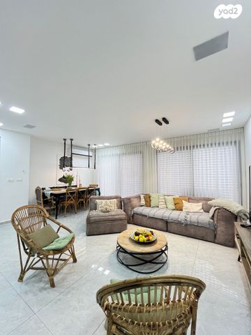 בית פרטי/ קוטג', שאר העיר, עומר