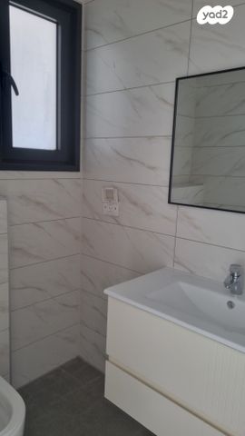 דירה, יצחק שמיר, רמת הדר, גבעת שמואל