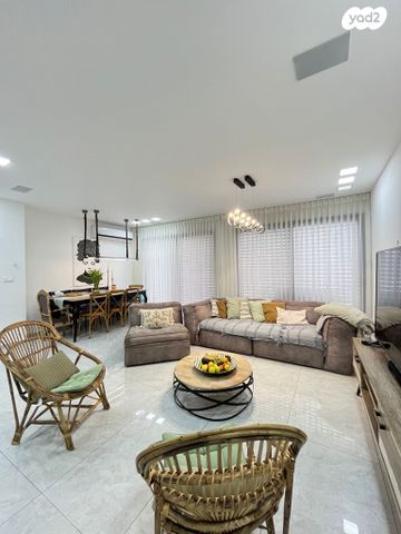 בית פרטי/ קוטג', שאר העיר, עומר