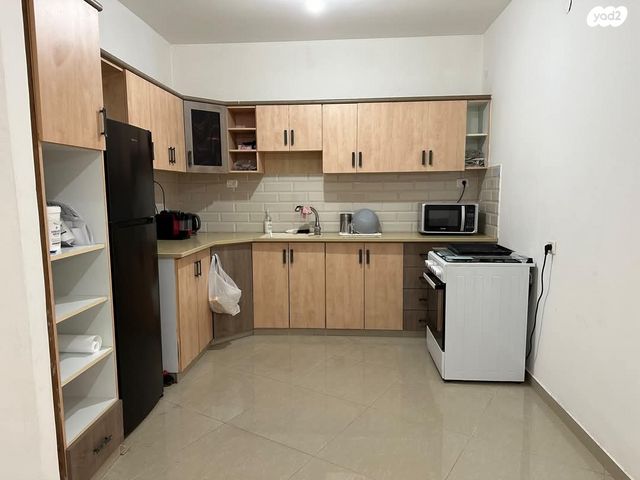 הרב קירשטיין 