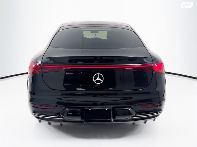 מודעת רכב מרצדס-בנץ EQS