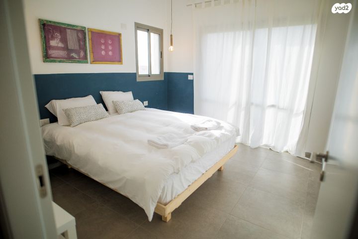 דו משפחתי, לשם 25, רובע 10 חן, קצרין