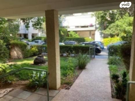 דירה, משה שרת, הצפון החדש - כיכר המדינה, תל אביב יפו