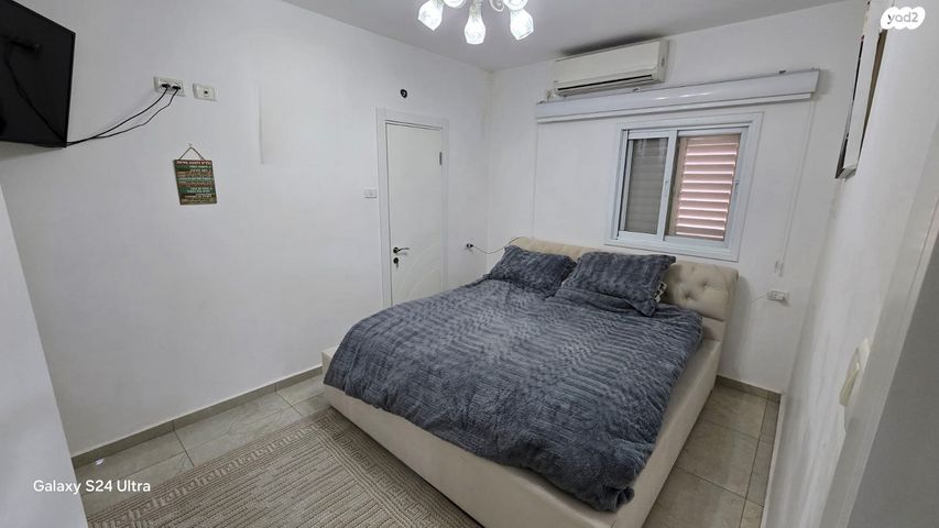 דירה, יחזקאל 12, רמלה