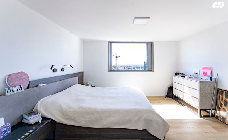 גג/ פנטהאוז, הוד השרון