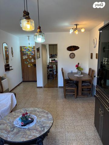 דירה, שדרות בן צבי 102, נאות שקד, נתניה