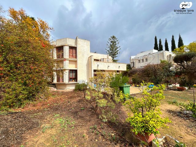 בית פרטי/ קוטג', עופרים, מיתר / כרמית