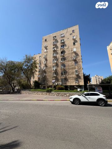 דירה, שדרות בן צבי 102, נאות שקד, נתניה