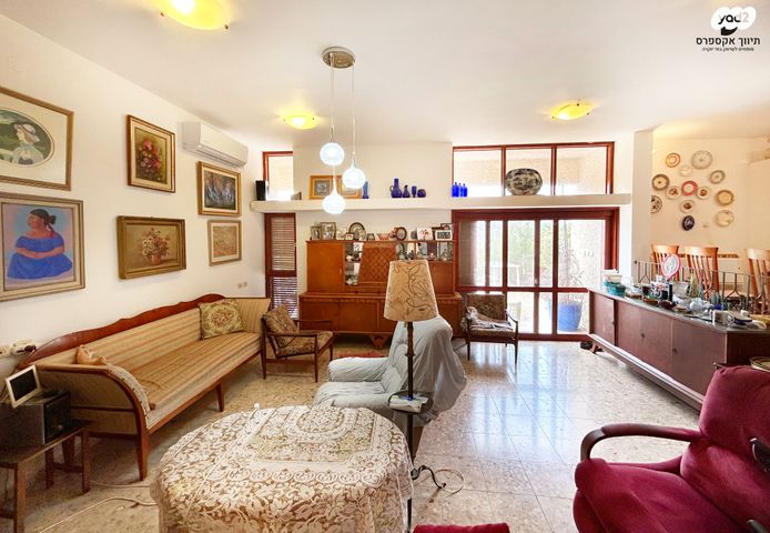 בית פרטי/ קוטג', עופרים, מיתר / כרמית