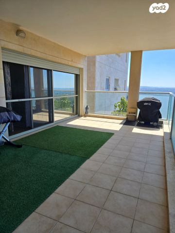 דירה, גבעת טל, אלפי מנשה