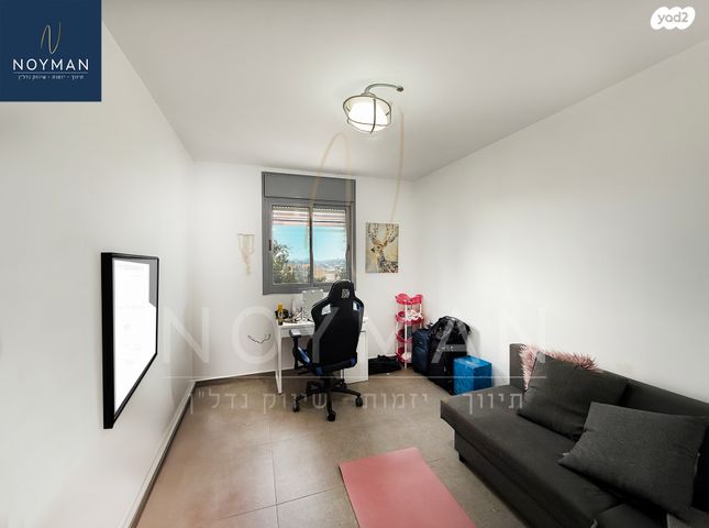 דירה, בני וו. רייך, קרית השרון, נתניה