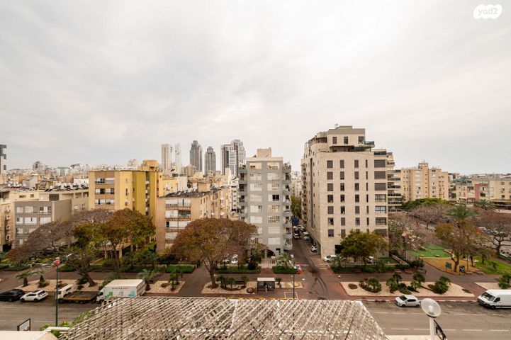 גג/ פנטהאוז, שדרות חיים וייצמן, נתניה