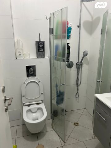 דירה, הרימון 61, הפרחים, קרית גת