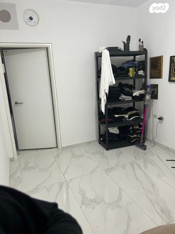 דירה, הרימון 61, הפרחים, קרית גת