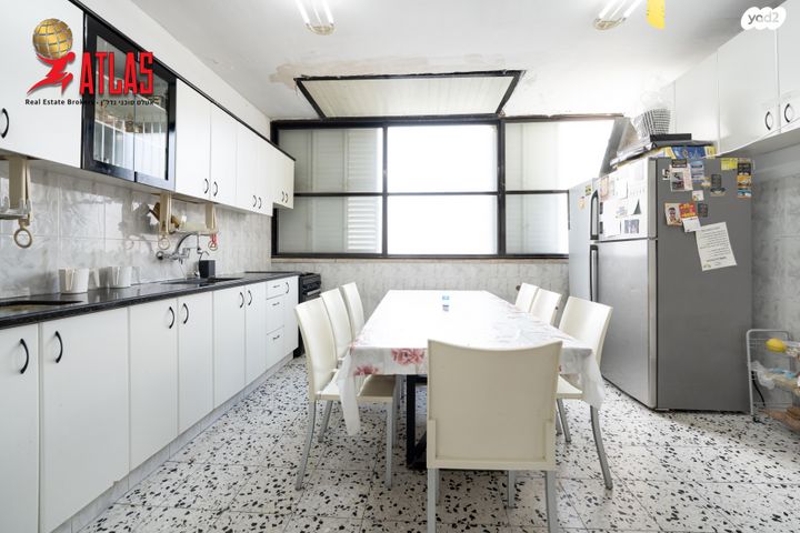 גג/ פנטהאוז, מתתיהו, קרית ויז'ניץ, בני ברק