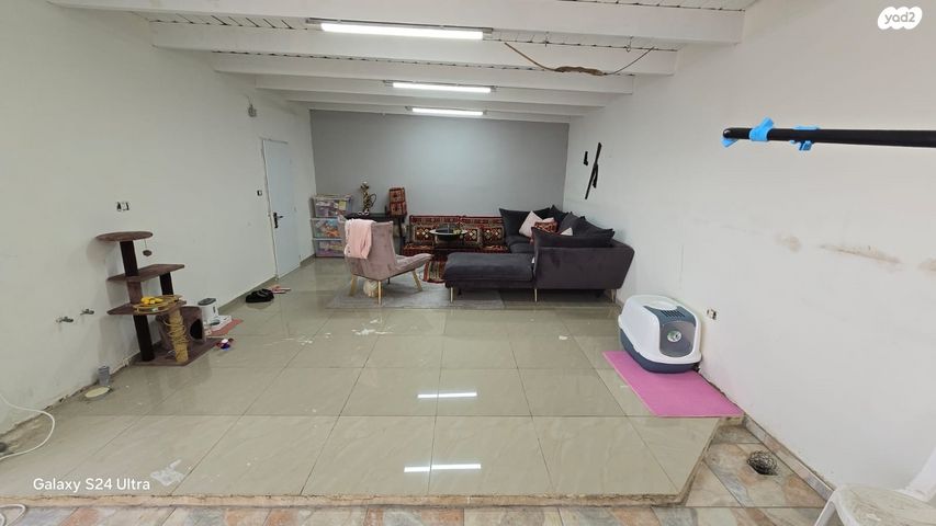 דירה, יחזקאל 12, רמלה