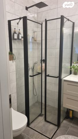 דירה, הרצליה