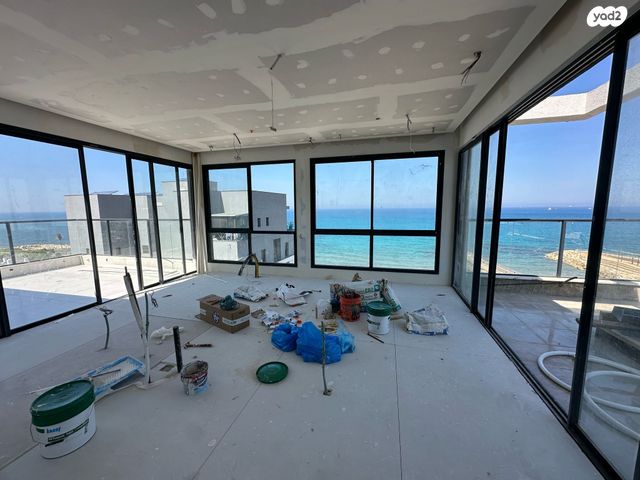 גג/ פנטהאוז, השחף 4, בת גלים, חיפה