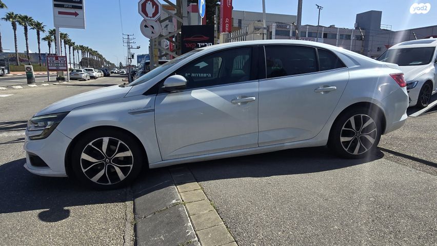 מודעת רכב רנו מגאן