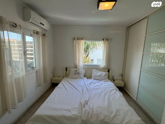 גג/ פנטהאוז, הרב מובשוביץ 13, מרכז, הרצליה