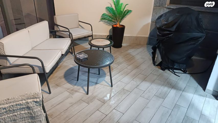 דירה, (עסיס (ענבים 13, עיר היין, אשקלון