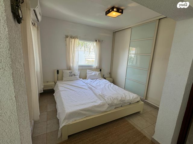 גג/ פנטהאוז, הרב מובשוביץ 13, מרכז, הרצליה