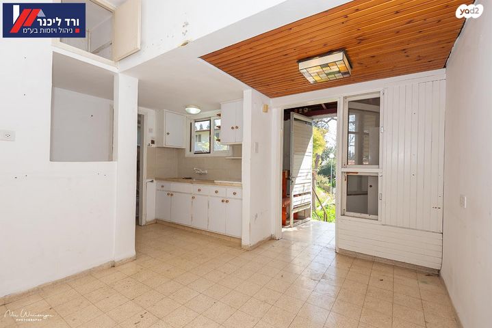 דו משפחתי, גיניגר, גיניגר