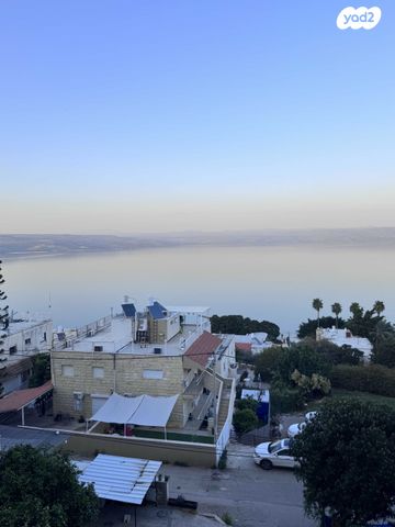 השומר 