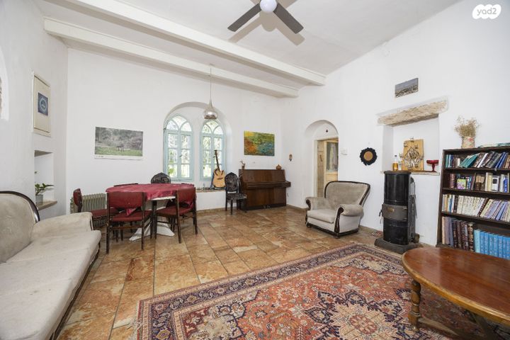 בית פרטי/ קוטג', ההדסים 15, עין כרם, ירושלים