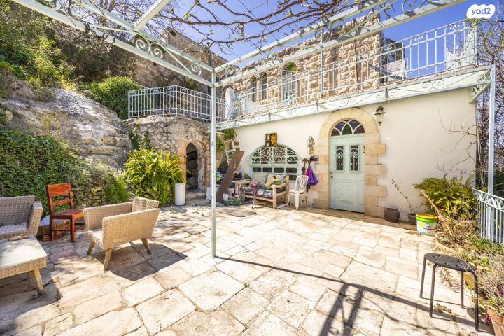 בית פרטי/ קוטג', ההדסים 15, עין כרם, ירושלים