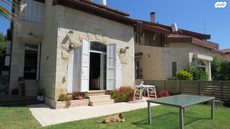 דו משפחתי, רמות, ירושלים