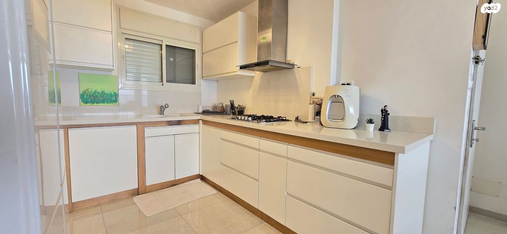 דירה, עבאס, עבאס, חיפה