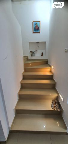 גג/ פנטהאוז, הגפן 9, חיפה