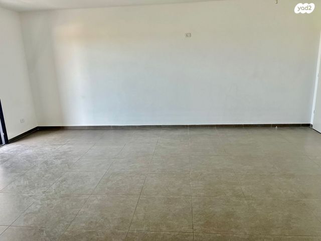 דירה, עמק חפר, מורשת, מודיעין מכבים רעות