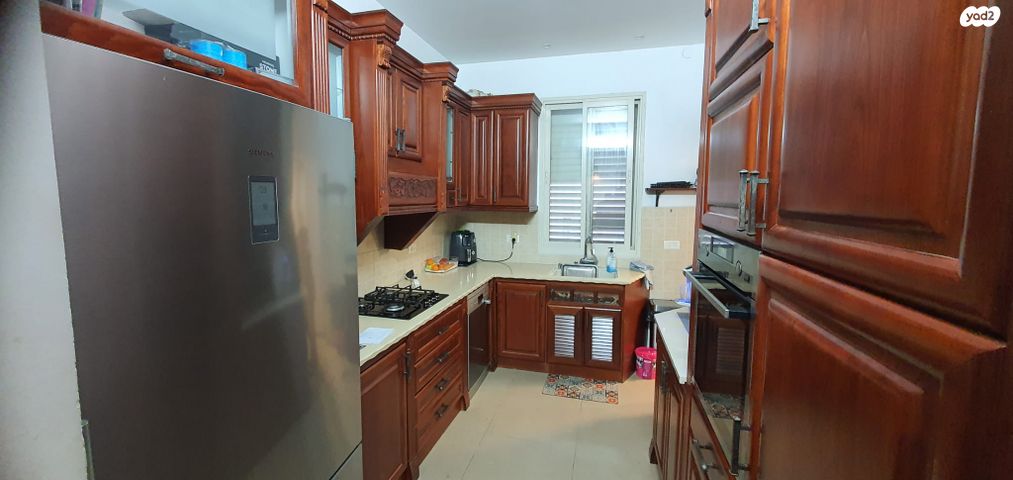 גג/ פנטהאוז, הגפן 9, חיפה