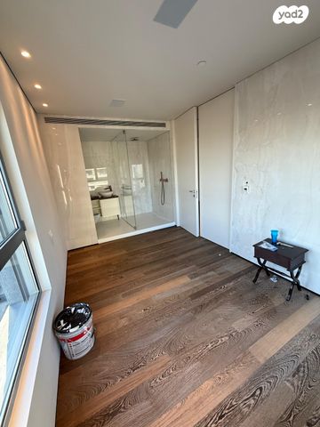 דירה, אלוף קלמן מגן 3, גני שרונה, קרית הממשלה, תל אביב יפו