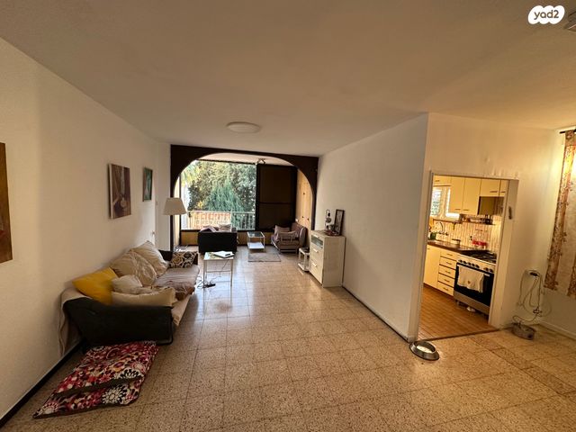 דירה, הרצל 23, פתח תקווה