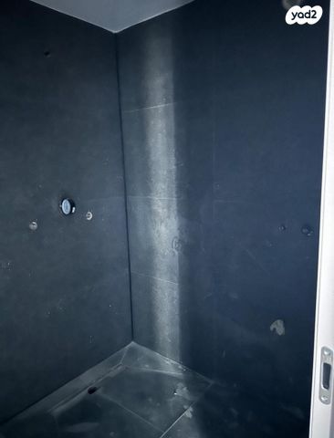 דירה, תוצרת הארץ, נחלת יצחק, תל אביב יפו