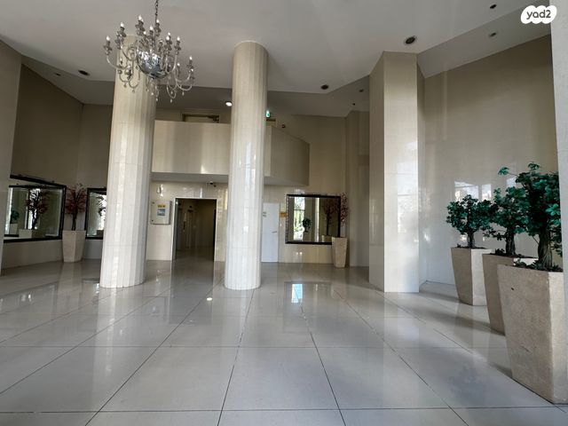 דירה, אמיר דרורי, קרית אילון, חולון