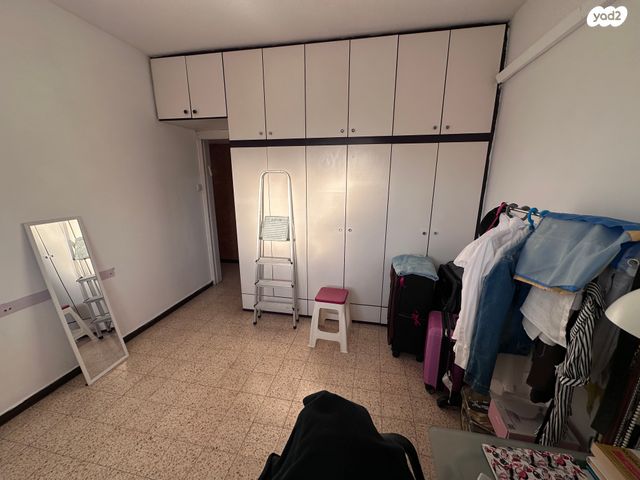 דירה, הרצל 23, פתח תקווה