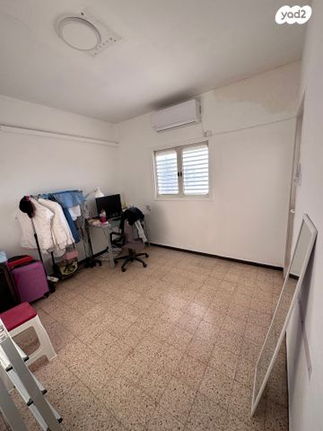 דירה, הרצל 23, פתח תקווה