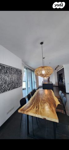 דירה, גרציאני יצחק, גני שרונה, קרית הממשלה, תל אביב יפו