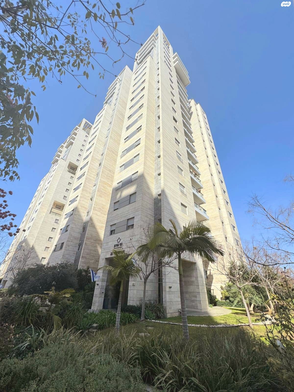 מתחם 1200