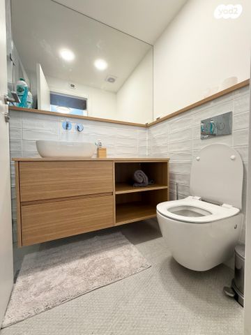 דירה, ויסוצקי 6, הצפון החדש - כיכר המדינה, תל אביב יפו