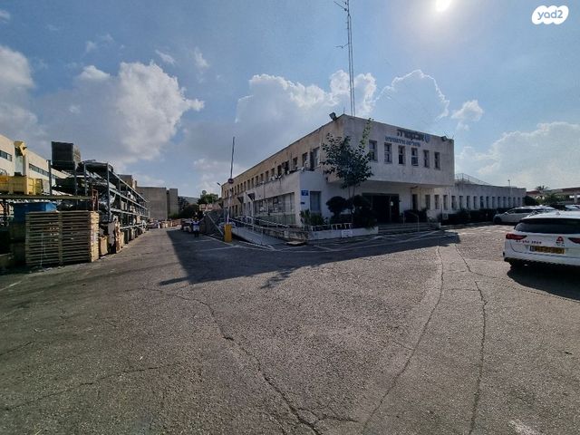 מבני תעשיה, מב"ת מערב, אזור תעשייה חדש, ראשון לציון